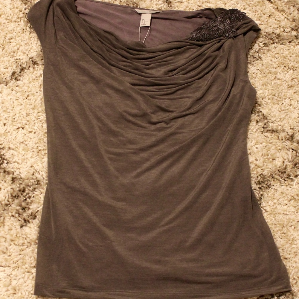 Grey H&M Blouse w/ Flower Detail - Picture 2 of 8